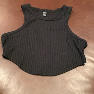 Women’s crop top - Size 6